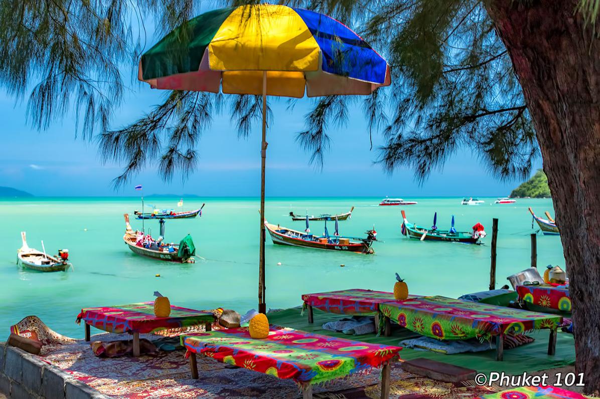 aek-seafood-rawai