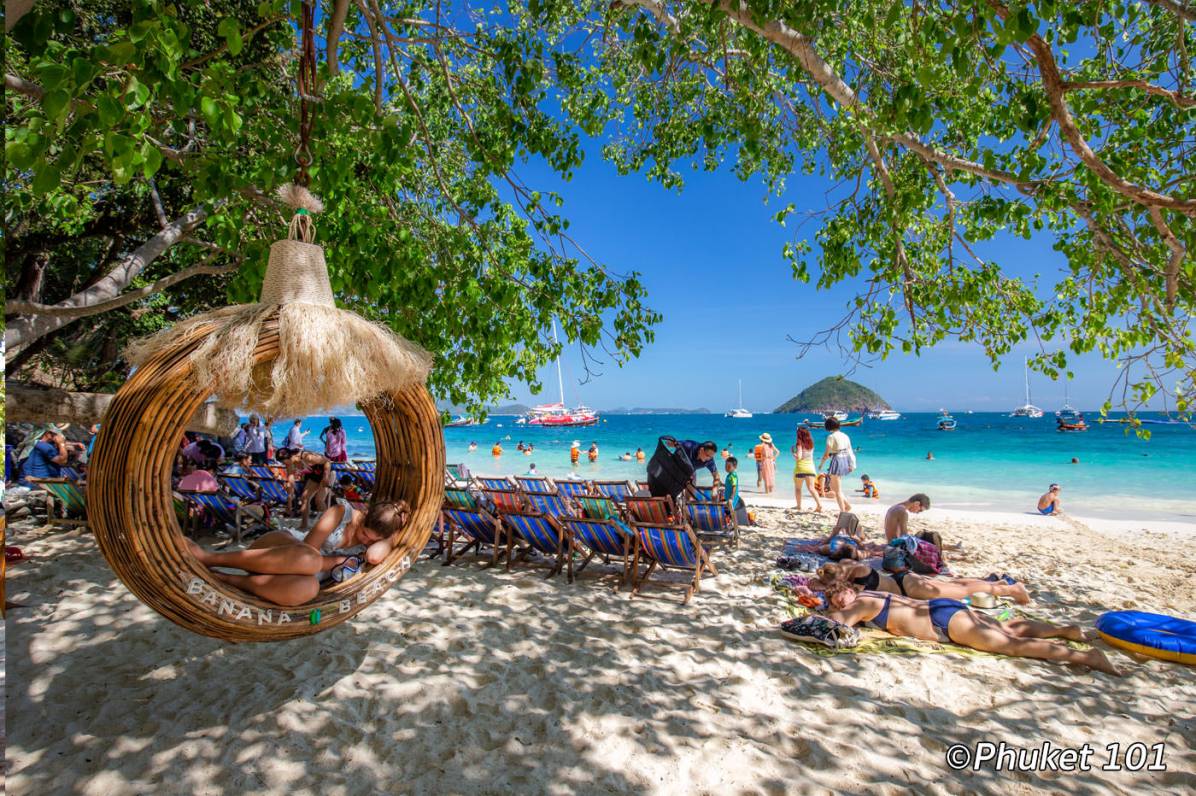 banana-beach-coral-island-2