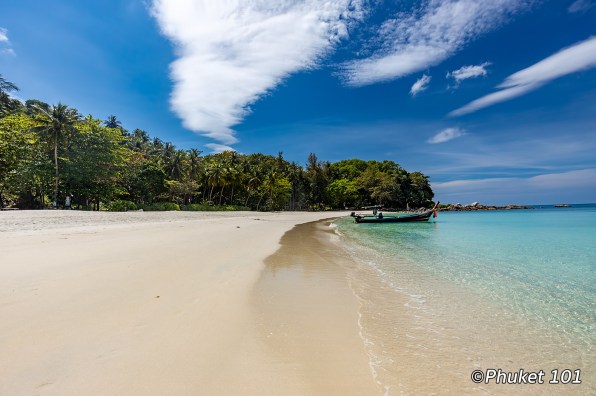 freedom-beach-phuket-island-thailand