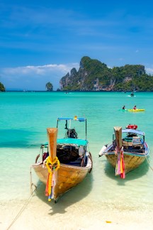 Bateaux Longtail à Phi Phi, Thaïlande