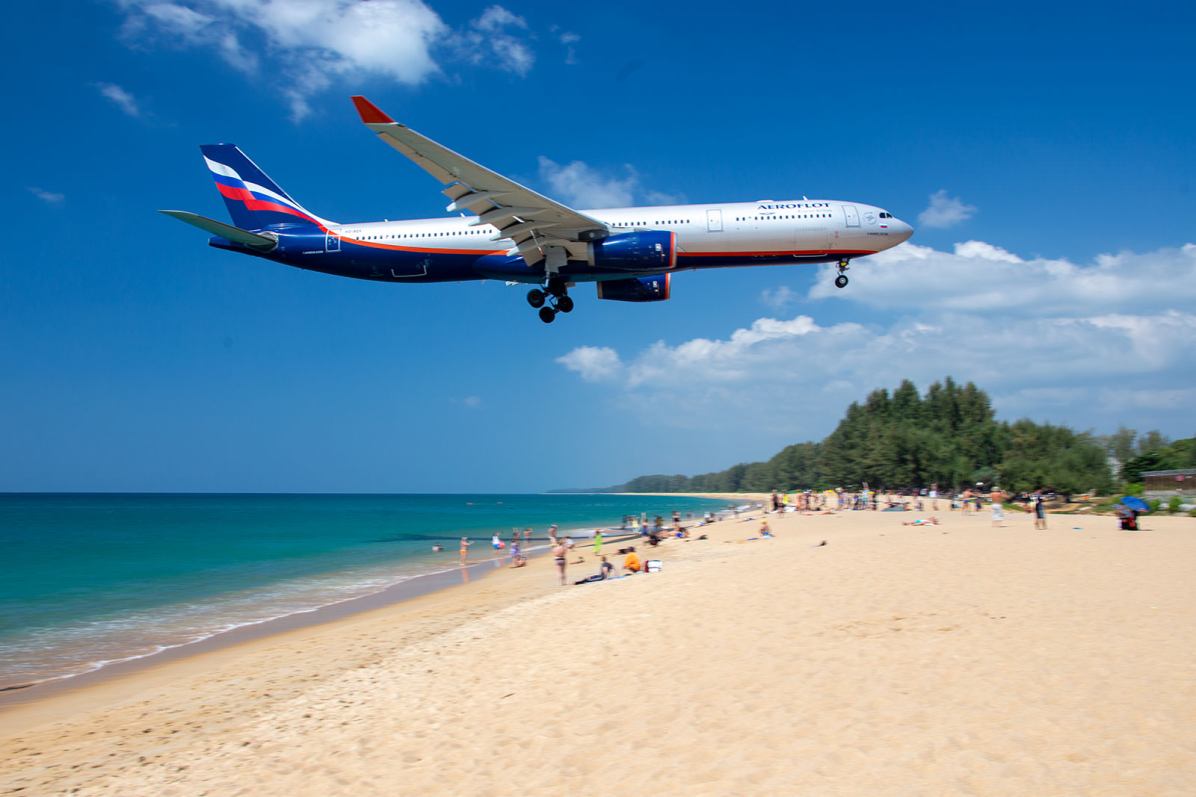 Where to See Planes Landing in Phuket?