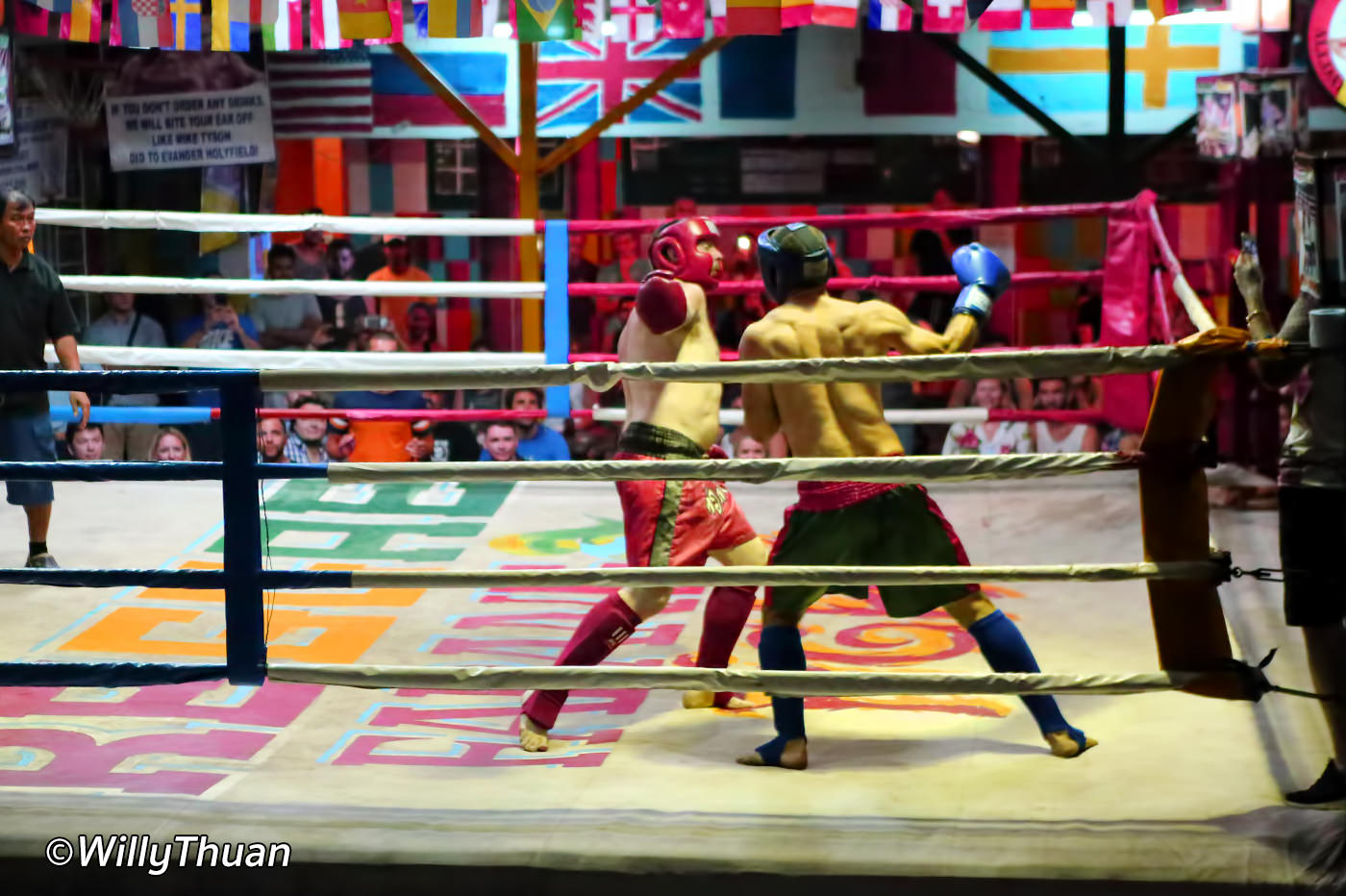 Muay Thai fight at Reggae bar on Koh Phi Phi