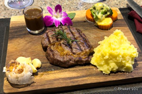 Saneha Steakhouse and Thai Restaurant