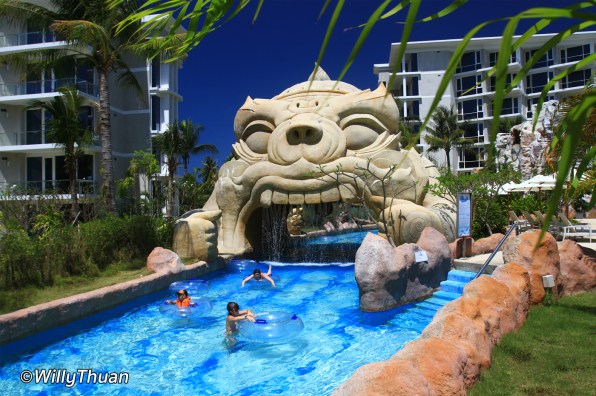 The Lazy River at Splash Jungle Park